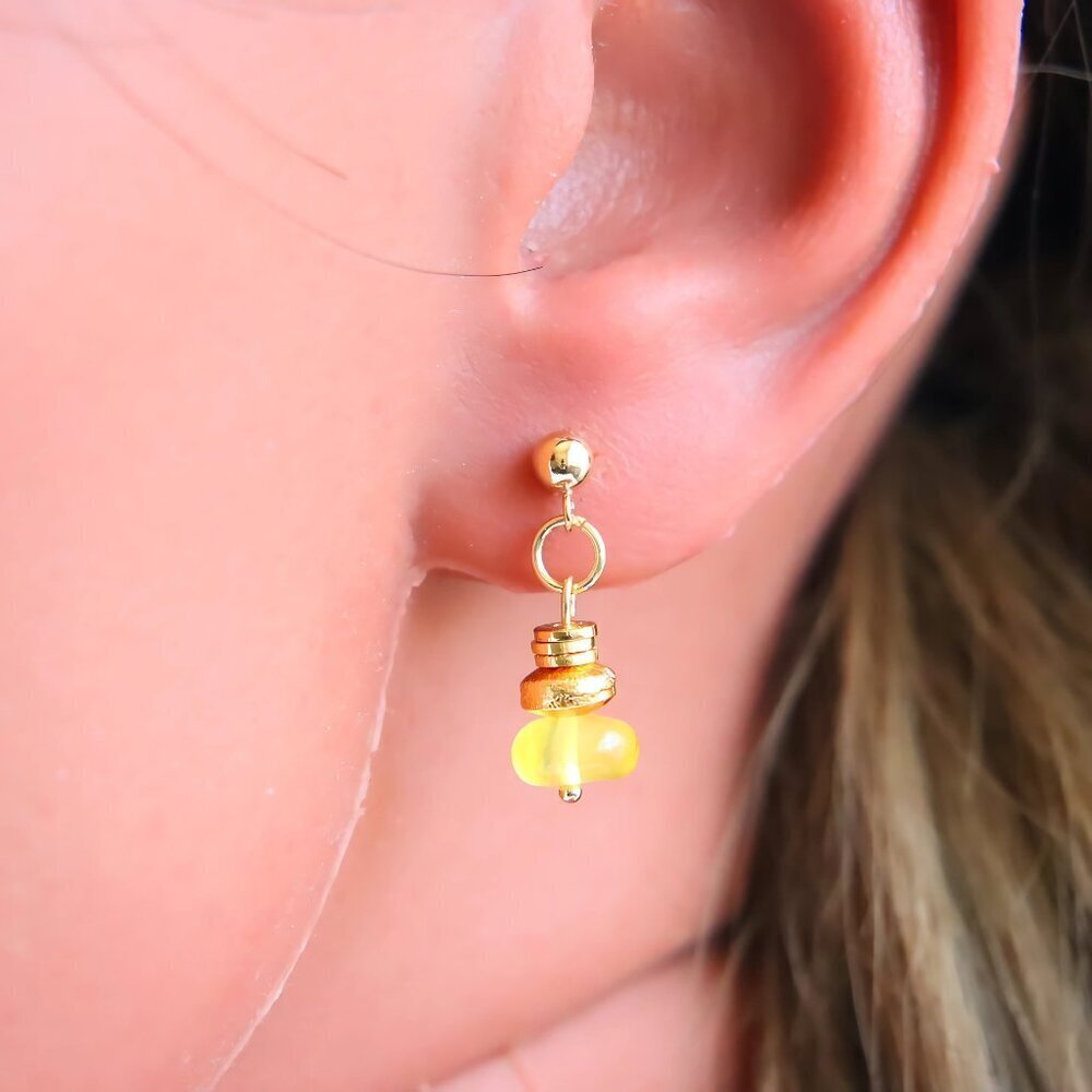 Baltic Lemon Amber Earrings with 18k Gold - Picture 5 of 7